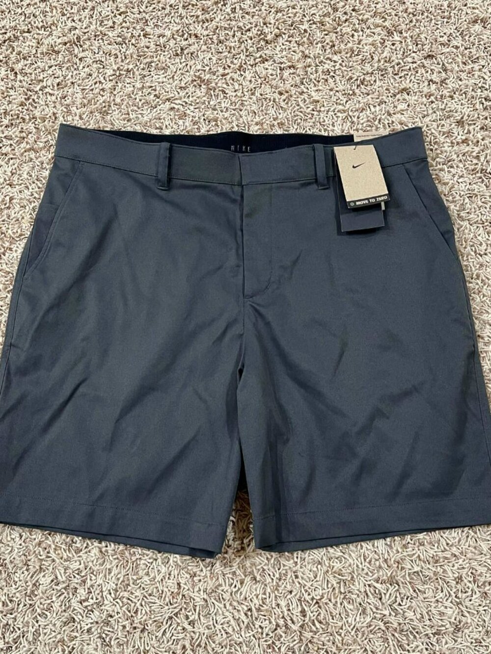 Nike Tour Men's 8-Inch Chino Golf Shorts Gray FD5721-060, Size 38 (New)